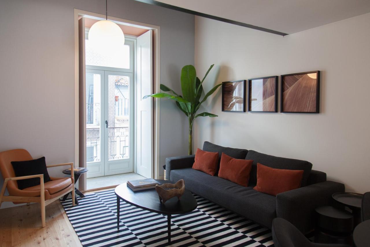 Flh Intendente Elegant Mezzanine With Balcony Lisbon Bagian luar foto